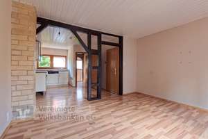 Reihenmittelhaus, mit Terrasse und große Zimmer - Sofort Frei – Die vollständige Adresse der Immobilie erhältst du vom Anbieter., 72760 Reutlingen-Mitte, Reutlingen – Vorschaubild 7