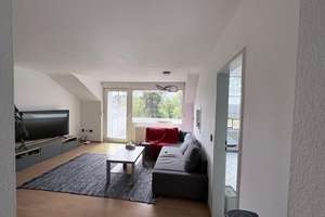 Helle 3-Zimmer-Dachgeschosswohnung in Köln-Weiden – Am Rapohl 10a, 50859 Weiden, Köln – Vorschaubild 2