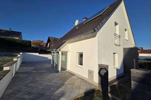 🏡 Stilvolles Einfamilienhaus in Bestlage - modern, ruhig, sofort bezugsfrei – Ortenleite 8, 96161 Gerach – Vorschaubild 8