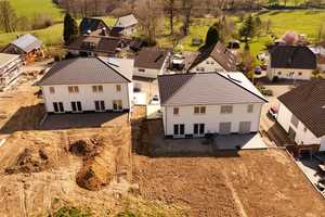 Nur noch eine große DHH mit Garage zu verkaufen – Neuwied (Kreis) – Vorschaubild 2