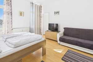 Solide im Innenstadtbereich! 6-Parteien-Haus mit 3 freien Einheiten – Mariaweiler Straße 00, 52349 Düren (Kreis) – Vorschaubild 20