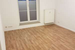 Bald Leerstand: Solide 2-Raum-Eigentumswohnung im beliebten Stadtteil Gohlis-Mitte - mit EBK