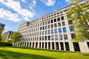 Berlin-Mitte: moderne 2-Zimmer-Wohnung am Deutschen Theater