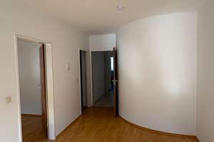Helle 5,5-Zimmer-Wohnung mit Dachterrasse und Balkon in Sendling – ideal für WG oder Familie – Die vollständige Adresse der Immobilie erhältst du vom Anbieter., 81369 Mittersendling, München – Vorschaubild 6