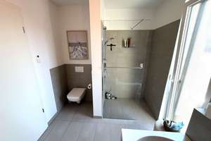 Exclusive Erdgeschosswohnung mit Garten und 2 PKW-Stellplätze – Bernhard-Kühnert-Straße 5, 38448 Wendschott, Wolfsburg – Vorschaubild 9