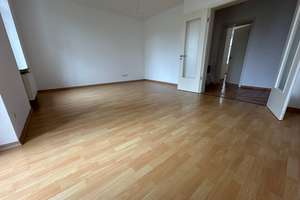 1. OG / neuer Vinylboden/ Wanne + Dusche / Süd-Balkon u.v.m. – Rudolf-Breitscheid-Straße 21, 9112 Kaßberg, Chemnitz – Vorschaubild 7