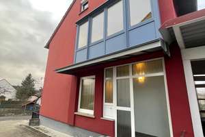 Geräumiges Einfamilienhaus mit 5,5 Zimmern in Wasserlosen – Forstweg 2, 97535 Wasserlosen – Vorschaubild 2