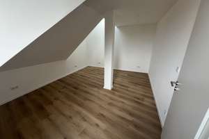 Erstbezug: Dachgeschosswohnung in Bochum Ehrenfeld – Drusenbergstraße 57, 44789 Südinnenstadt, Bochum – Vorschaubild 4