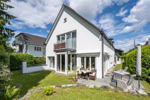 AIGNER - Gepflegtes Architektenhaus mit traumhaftem Garten in Aubing – Die vollständige Adresse der Immobilie erhältst du vom Anbieter., 81243 Aubing-Süd, München – Vorschaubild 10