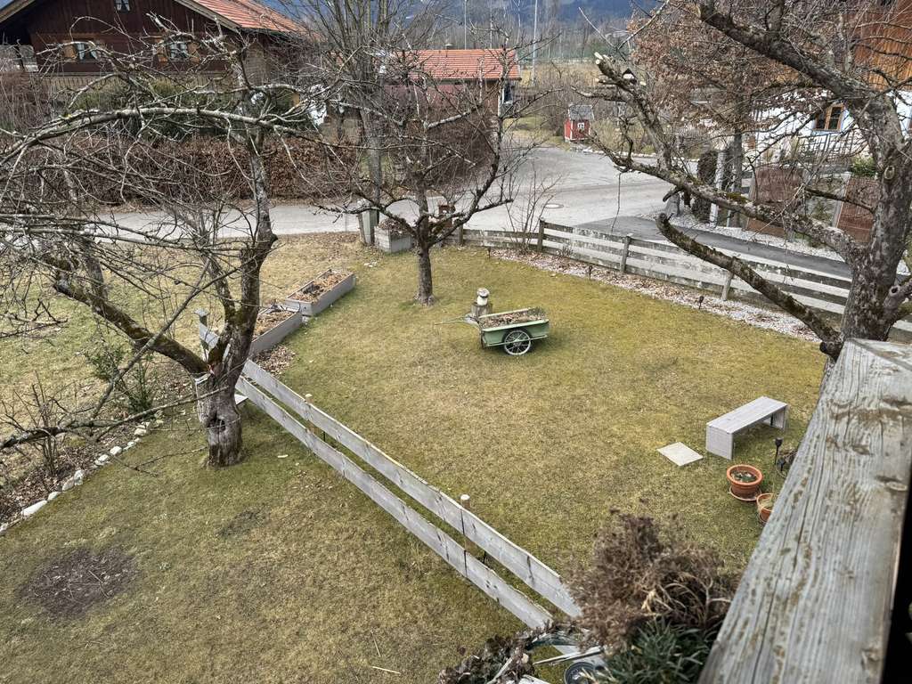 Immobilie in Gaißach - Schöne neu renovierte 4-Zimmer-Wohnung zu verkaufen (KEIN Hausgeld & Makler / inkl. neue Heizung!) - Bild 3