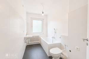 Top renovierte 3-Zimmer-Wohnung mit Balkon in Düsseldorf-Unterrath – sofort bezugsfrei – Mintarder Weg 5, 40472 Unterrath, Düsseldorf – Vorschaubild 5