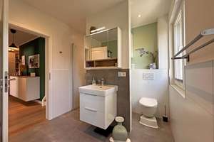 Attraktives Stadthaus in beliebter Lage – Die vollständige Adresse der Immobilie erhältst du vom Anbieter., 22455 Niendorf, Hamburg – Vorschaubild 12