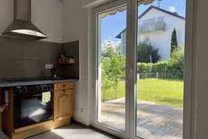 3 Familienhaus mit großem Grundstück (Baureserve) und 2 freien Wohnungen – Freiburg im Breisgau – Vorschaubild 8