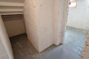 Mietfreies Ein- / Mehrfamilienhaus in Offenbach Bieber zu verkaufen. ca. 250 m2 WF, 3-4 Wohnungen – 63073 Bieber, Offenbach am Main – Vorschaubild 64