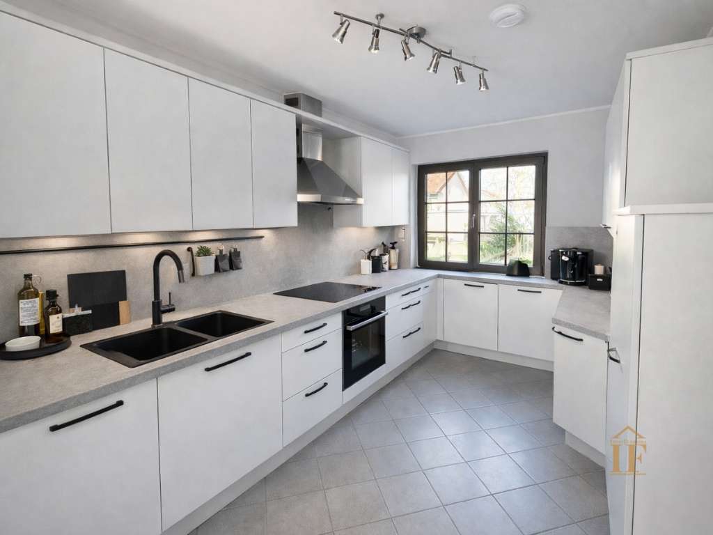 Immobilie in Forstinning - Charmantes Reihenmittelhaus mit viel Potenzial im Osten Münchens - Bild 1