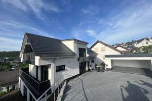 Exklusive Maisonette-Neubauwohnung mit 175 m², Einbauküche, Sauna & Doppelgarage