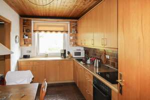 4 Zimmer Architektenhaus mit Kamin, Garten, Terrasse, Pkw-Stellplatz in Hondelage, Sackgassenlage – Die vollständige Adresse der Immobilie erhältst du vom Anbieter., 38108 Hondelage, Braunschweig – Vorschaubild 6