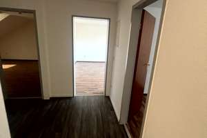Helle 3,5-Zimmer-Dachgeschosswohnung mit Balkon in Duisburg-Hamborn – Markgrafenstr. 3, 47166 Obermarxloh, Duisburg – Vorschaubild 20