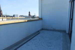 Panoramablick! Wunderschöne, helle und gemütliche Wohnung mit Terrasse und Balkon in der Innenstadt!