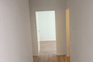 Interesse? Hübsche Zwei-Zimmer-Wohnung mit Balkon – 90765 Ronhof, Kronach, Fürth – Vorschaubild 6