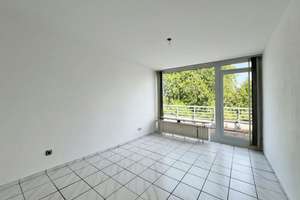 CHARMANTE 2-RAUM DACHGESCHOSSWOHNUNG IN KÖLN MÜNGERSDORF - DACHTERRASSE - AUFZUG - BLICK INS GRÜNE – Die vollständige Adresse der Immobilie erhältst du vom Anbieter., 50933 Müngersdorf, Köln – Vorschaubild 10