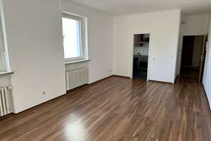 1-Zimmer-Appartement mit Wintergarten in der Bonner Südstadt nähe Hofgarten – Die vollständige Adresse der Immobilie erhältst du vom Anbieter., 53113 Südstadt, Bonn – Vorschaubild 2