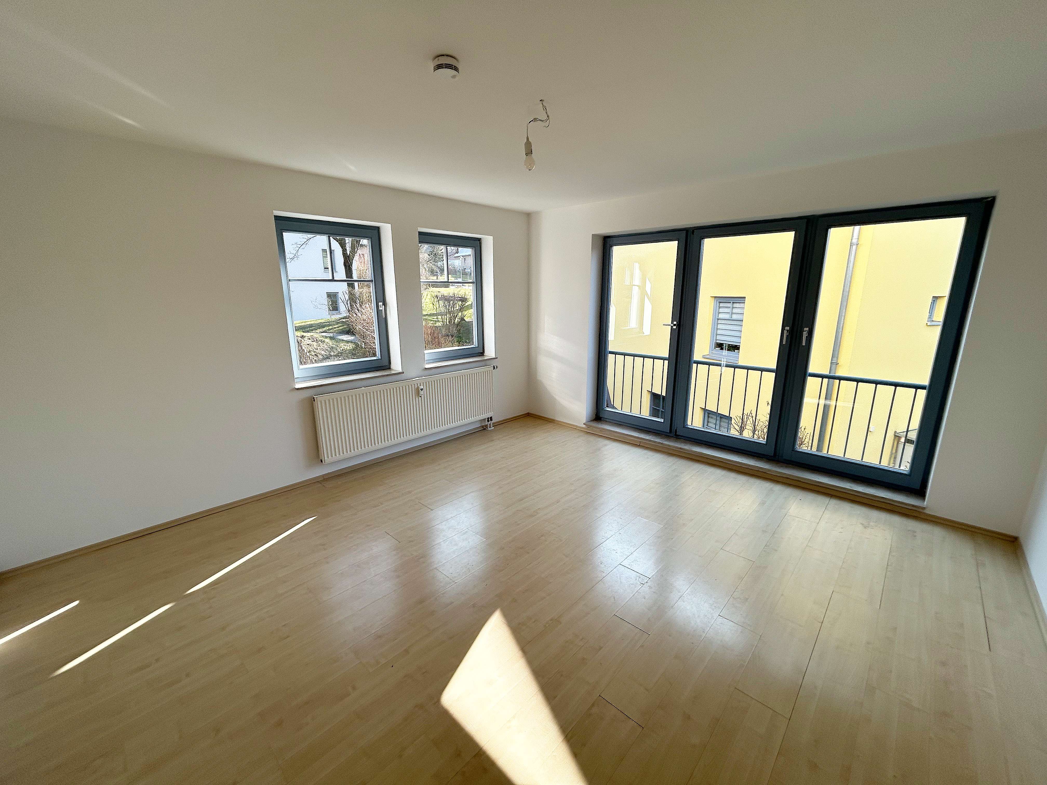 Immobilie in Großschwabhausen - Gepflegtes Reihenendhaus in Großschwabhausen – Wohnen zwischen Weimar & Jena - Bild 1