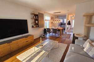 Neubau-Flair pur! Modernes Reihenendhaus mit Garten, Stellplatz und Top-Energieeffizienz in Köln