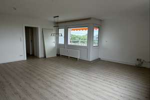 Modernisierte Eigentumswohnung in zentraler Lage  – Föhrer Straße 2, 25746 Heide – Vorschaubild 9