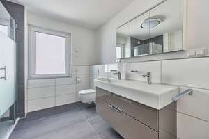 ***RESERVIERT*** Exklusives Familienhaus mit Pool und Wintergarten in Mainz – Die vollständige Adresse der Immobilie erhältst du vom Anbieter., 55127 Lerchenberg, Mainz – Vorschaubild 10