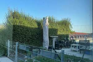 MÖBLIERTE 1 RAUM-WOHNUNG MIT  EXTRA DACHGARTEN! (TG)