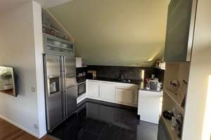 Charmante 3-Zi-DG-Wohnung: 72m² Wohnfl., 105m² Grundfl., Balkon, Keller, Parkplatz & große Terrasse. – Die vollständige Adresse der Immobilie erhältst du vom Anbieter., 70599 Plieningen (Ortsteil), Stuttgart – Vorschaubild 6