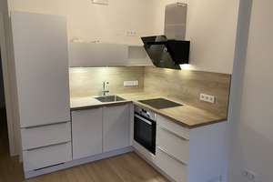Ansprechende 2-Zimmer-EG-Wohnung mit Einbauküche & Terrasse/Garten in München – Henschelstraße 29, 81249 Lochhausen, München – Vorschaubild 12
