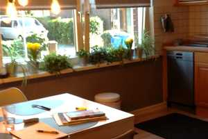 KR-Königshof: Gepflegtes 2 Parteienhaus, Wohnung EG u. Garten zum selber nutzen, 1. /2. OG vermietet – Krefeld – Vorschaubild 9
