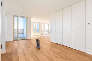 Einzigartig: 3-Zimmer-Wohnung im 10. Obergeschoss – Memminger Platz 4, 80997 Moosach-Bahnhof, München – Vorschaubild 3