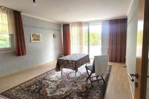 Sonniges und helles 3 Zimmer Juwel direkt am Ostpark - Tiefgaragenstellplatz inklusive - frei ! – Die vollständige Adresse der Immobilie erhältst du vom Anbieter., 81735 Neuperlach, München – Vorschaubild 2