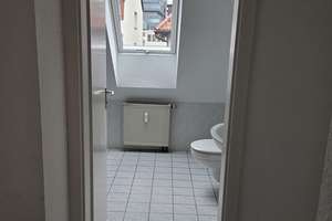 Traumhafte DG-Wohnung über zwei Ebenen in Stuttgart-West – Gutenbergstr. 78, 70176 Rotebühl, Stuttgart – Vorschaubild 4