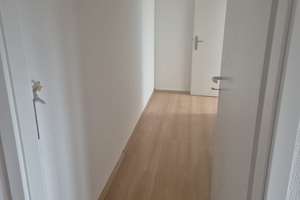 Helle 2-Zimmer Dachgeschosswohnung in Remscheid Innenstadt – Hindenburgstraße 21, 42853 Mitte, Remscheid – Vorschaubild 7