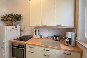 Hochparterre, bezugsfreie 2-Zimmer-Wohnung und Garage in Alt-Lichtenrade – Die vollständige Adresse der Immobilie erhältst du vom Anbieter., 12305 Lichtenrade, Berlin – Vorschaubild 6