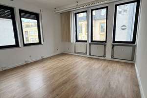 Attraktive 4-Zimmer-Wohnung  in begehrter Lage – Rheinstraße 35, 64283 Mitte, Darmstadt – Vorschaubild 5