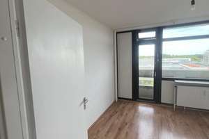 [LIS-10082] Helle 3-Zimmer-Wohnung mit Balkon in Köln-Weiden – Ostlandstr. 42, 50858 Weiden, Köln – Vorschaubild 7