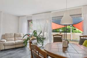 Großzügige 3,5‑Zimmer‑Wohnung mit Terrasse, Ausblick & Garage am Waldrand – Die vollständige Adresse der Immobilie erhältst du vom Anbieter., 75378 Bad Liebenzell – Vorschaubild 4