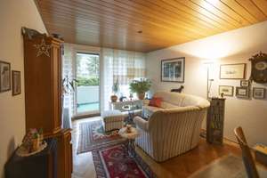 Katip I Einzigartige 4 Zimmer Erdgeschoss-Maisonette mit Gartenidylle & Tiefgaragenstellplatz