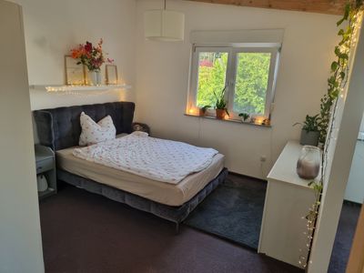 Obergeschoss Wohnung mit Balkon und Stellplatz