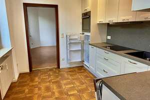 (ANFRAGEN NUR ÜBER KONTAKTFORMULAR, BITTE!) Ruhige Wohnung im 1. OG mit Terrasse – Winzerstrasse 8, 53129 Dottendorf, Bonn – Vorschaubild 4
