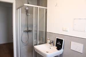 Moderne, voll möblierte 2-Zimmer-Wohnung in Heidelberg – Die vollständige Adresse der Immobilie erhältst du vom Anbieter., 69124 Kirchheim, Heidelberg – Vorschaubild 1