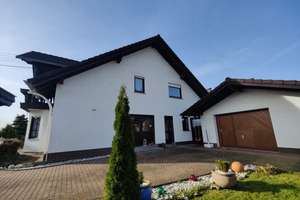 ***Reduziert***Vermietetes EFH mit Anbauwohnung in begehrter Lage von Altenkirchen! – Die vollständige Adresse der Immobilie erhältst du vom Anbieter., 57610 Michelbach (Westerwald) – Vorschaubild 2