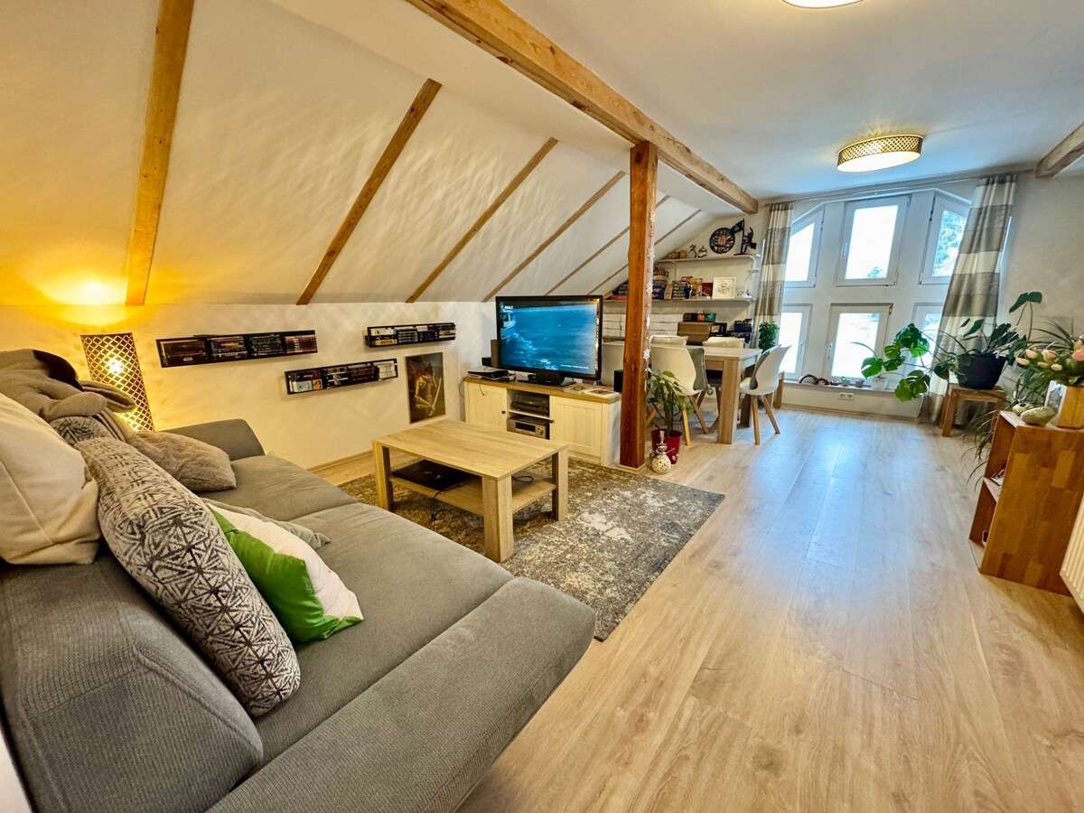 Immobilie in Viereck - HORN IMMOBILIEN ++ Viereck bei Pasewalk, tolles Haus in toller Lage, das Richtige für Aussteiger! - Bild 3