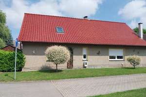 HORN IMMOBILIEN ++ freistehendes Einfamilienhaus in Pasenow bei Woldegk – Die vollständige Adresse der Immobilie erhältst du vom Anbieter., 17348 Woldegk – Vorschaubild 2