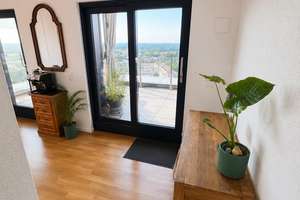 Helle 3-Zimmer Wohnung mit grandioser Aussicht von der Bergstraße über den Pfälzerwald bis zur City – Die vollständige Adresse der Immobilie erhältst du vom Anbieter., 68309 Käfertal, Mannheim – Vorschaubild 2